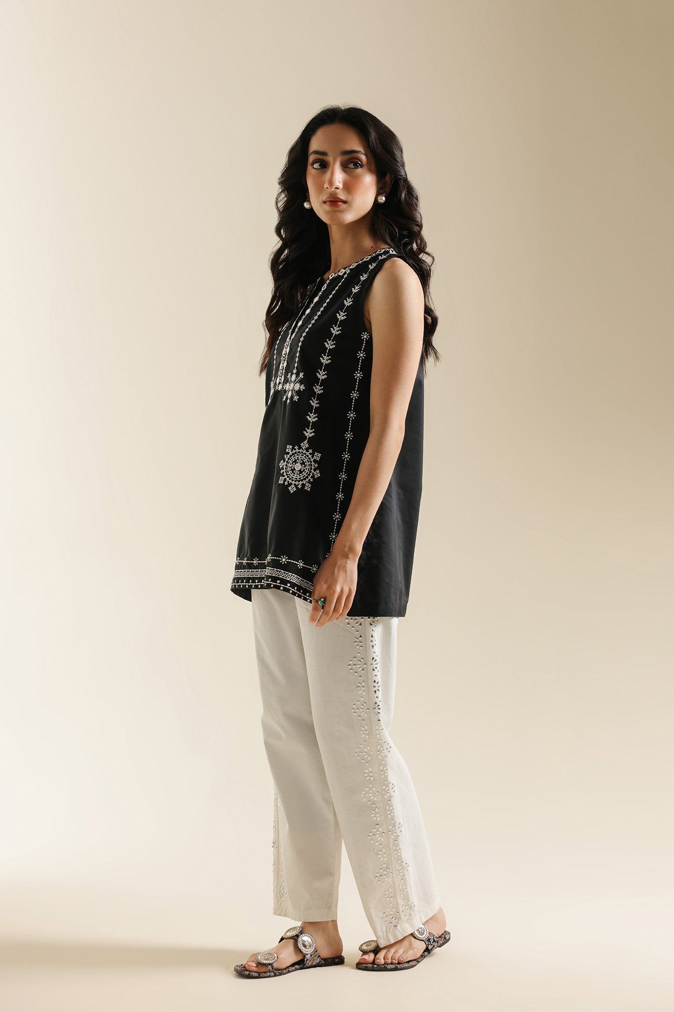 KURTI (E0702/119/902)