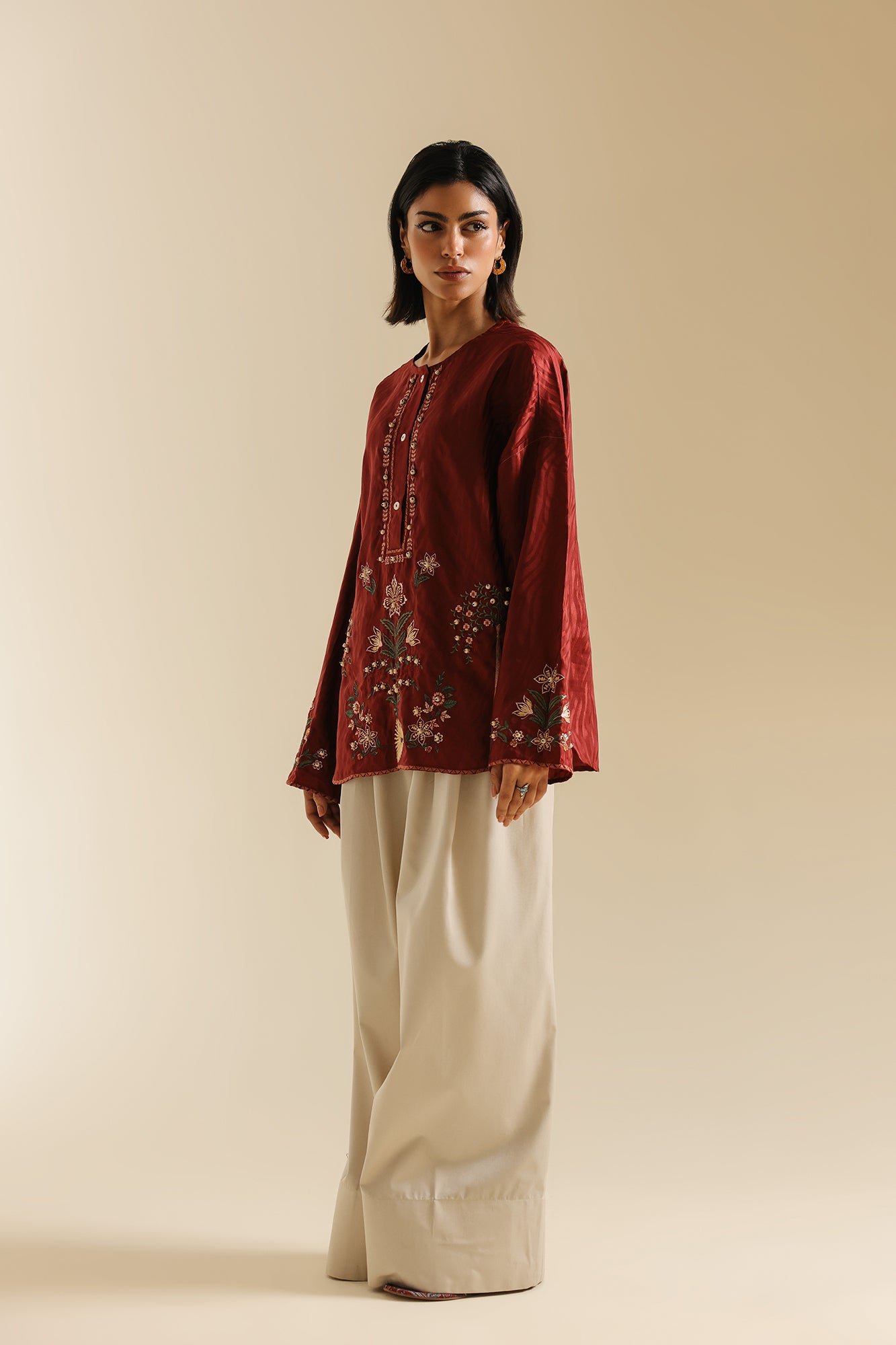 EMBROIDERED KURTI (E0741/119/305)