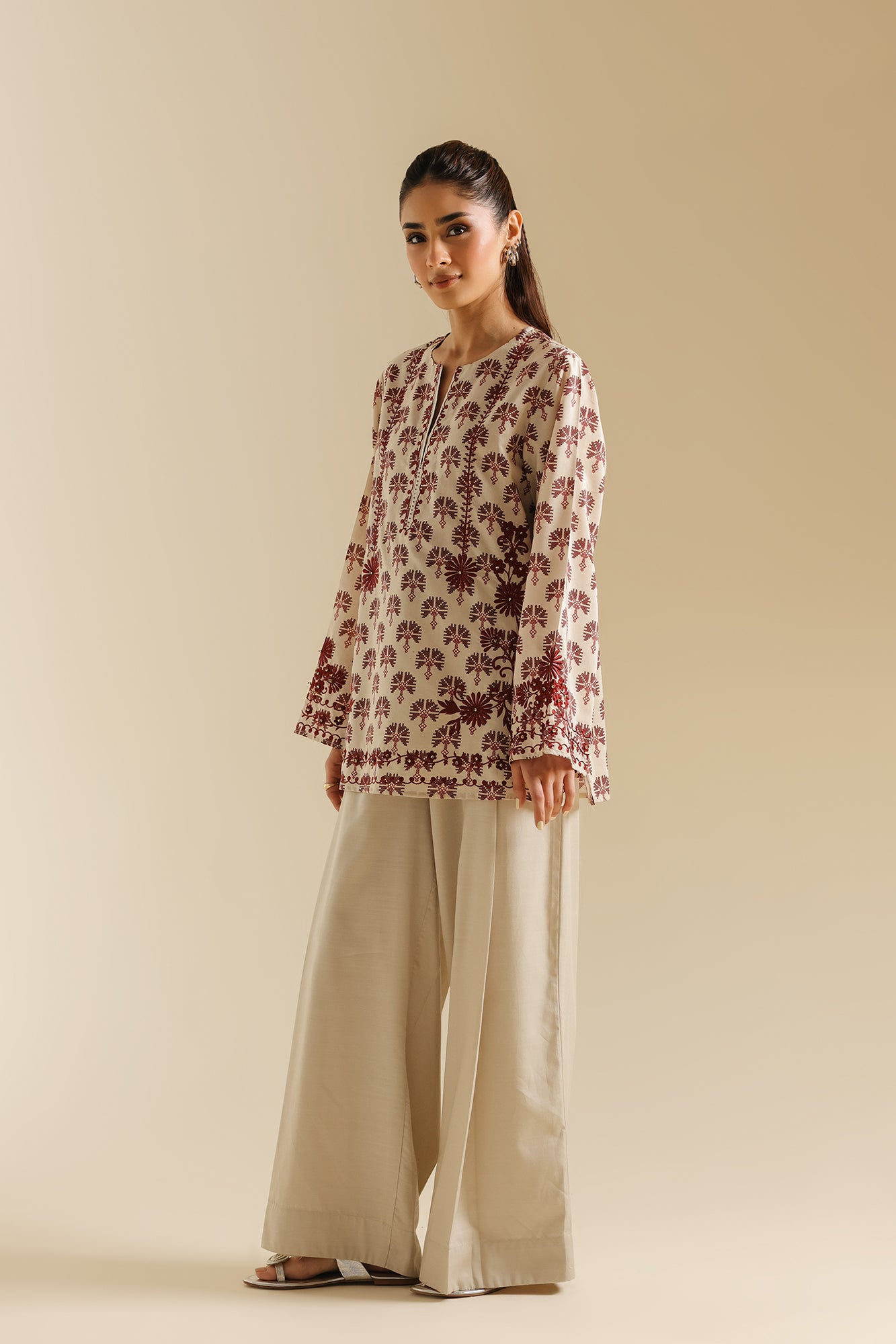 EMBROIDERED KURTI (E0768/119/006)