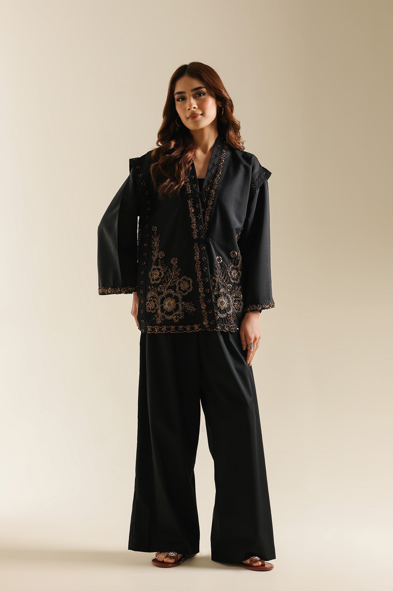 EMBROIDERED KIMONO (E0772/119/902)