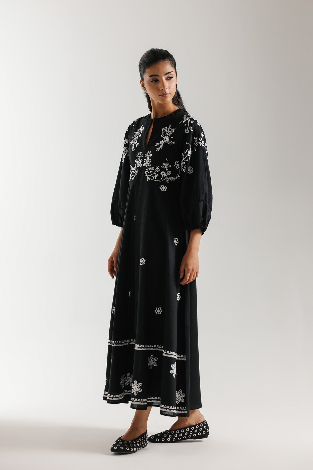 DRESS (E3072/108/902)