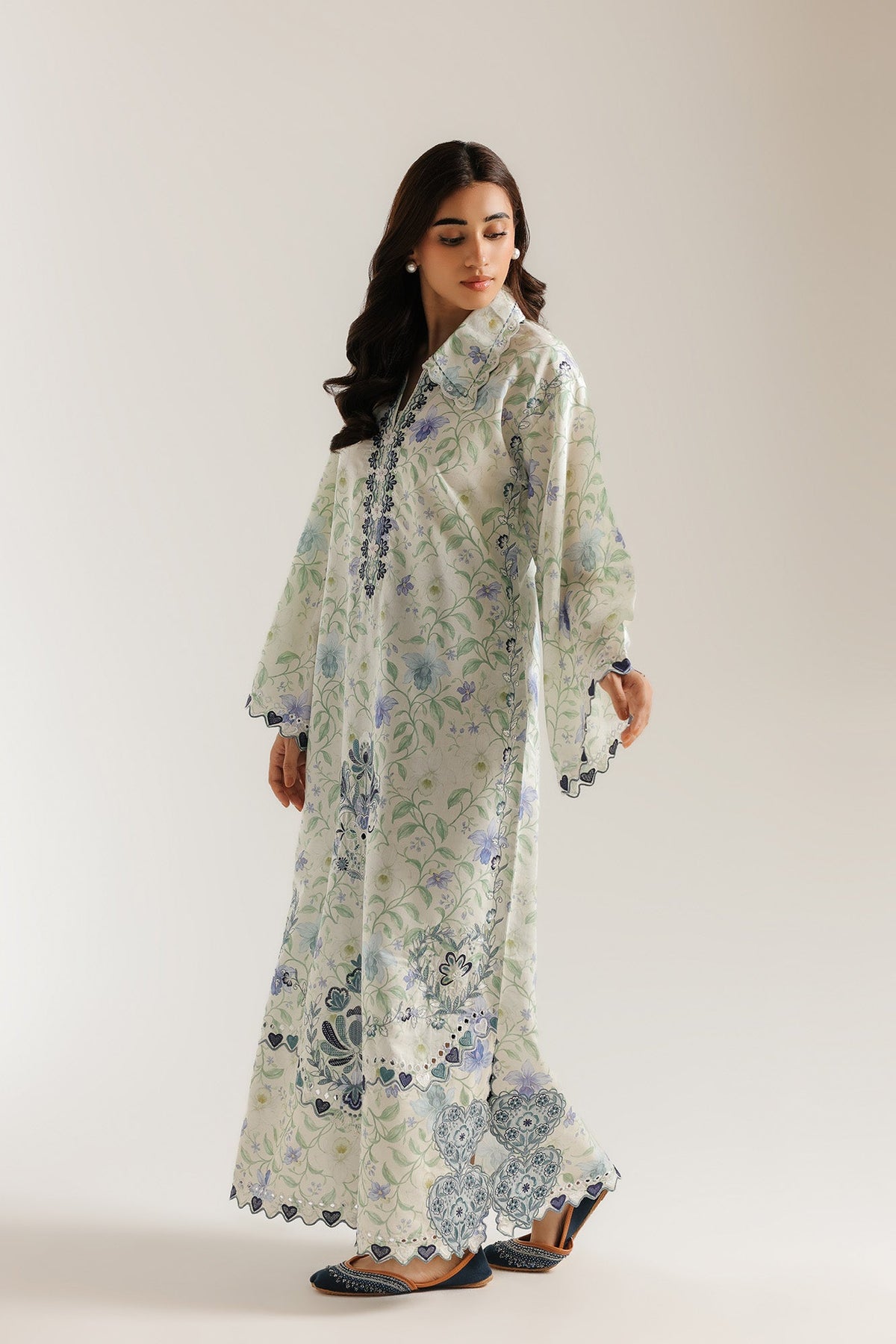 EMBROIDERED KAFTAN (E4472/103/115)