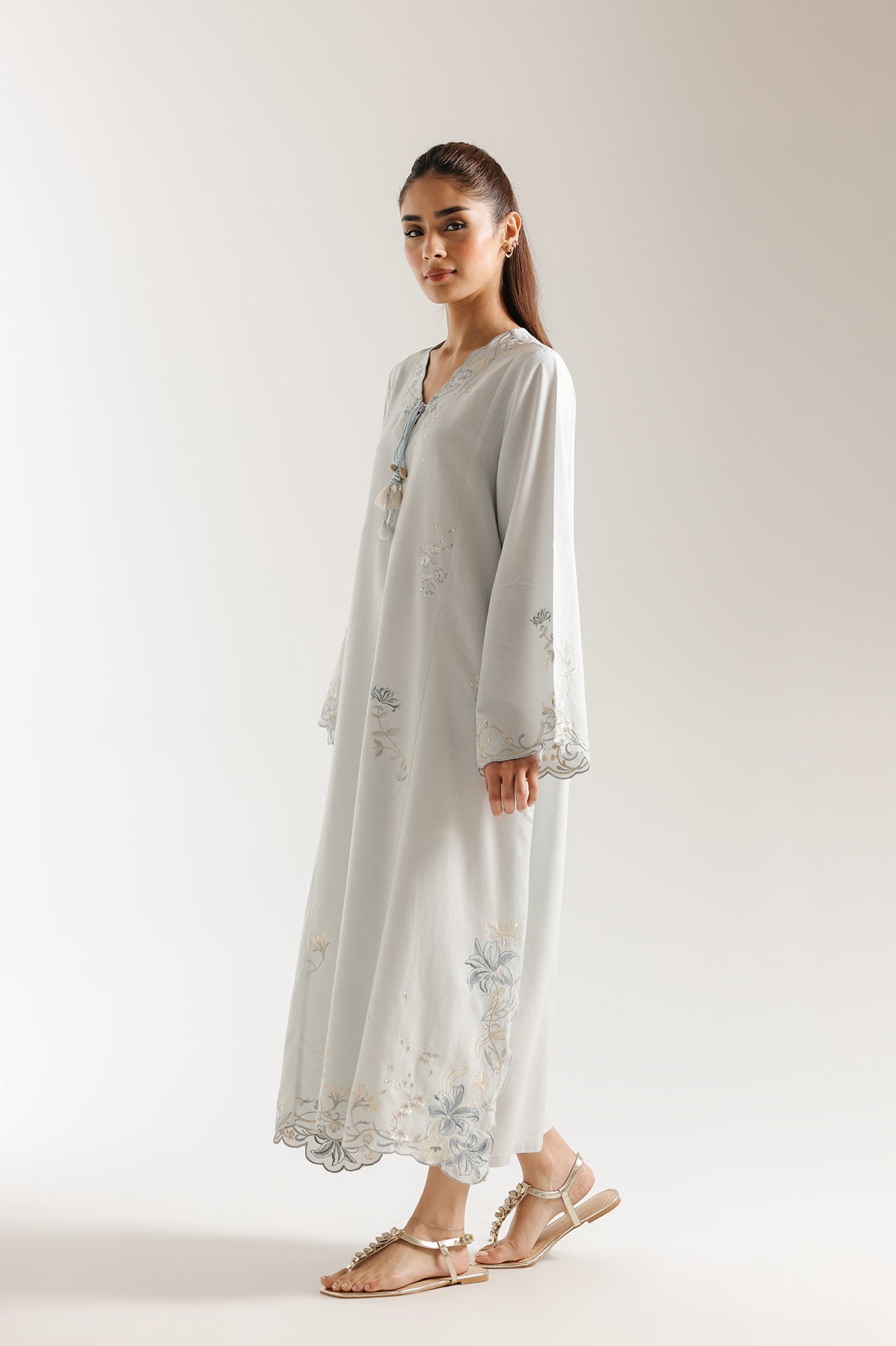 EMBROIDERED DRESS (E7540/102/817)