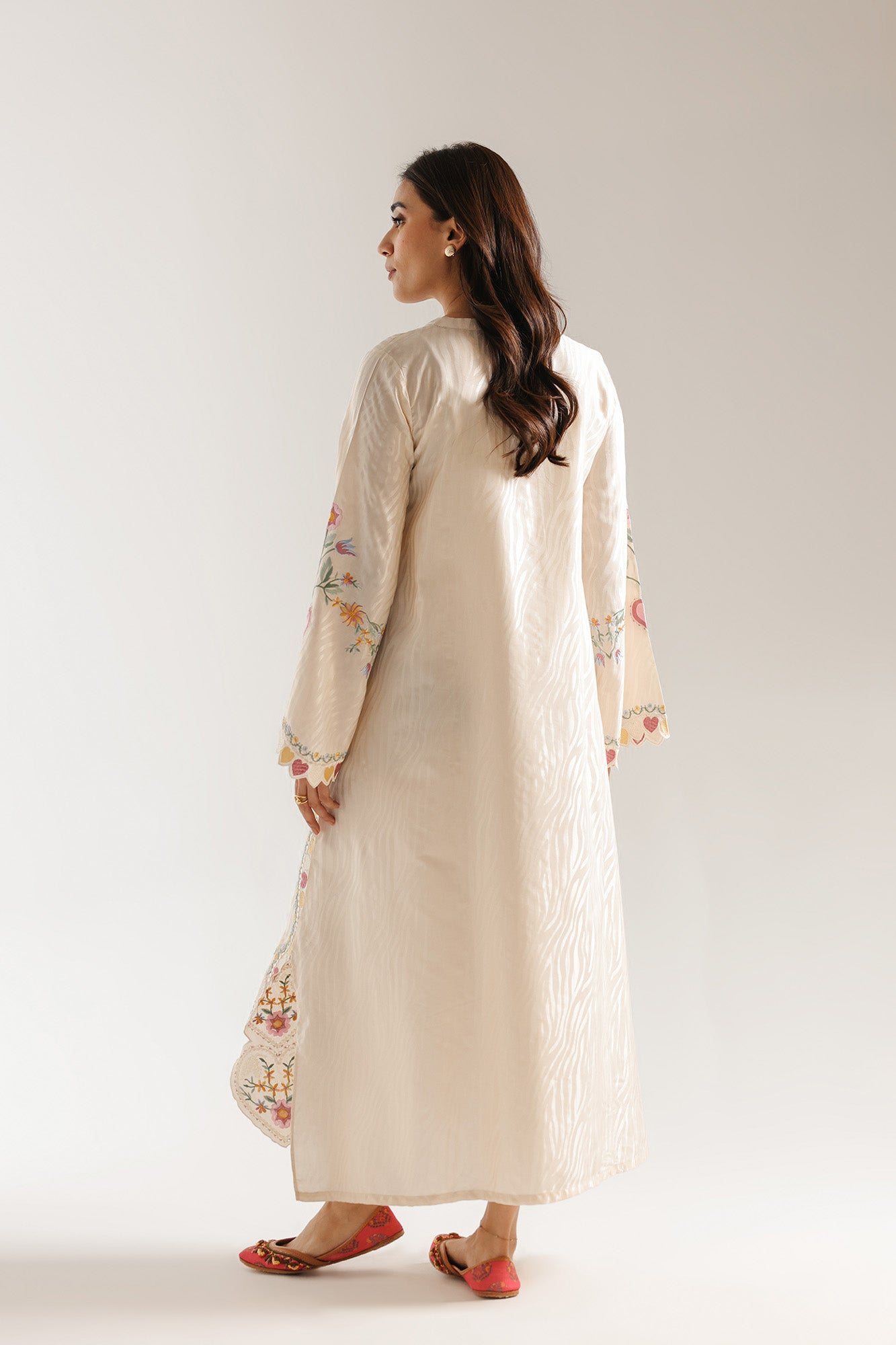 EMBROIDERED DRESS (E7700/102/227)