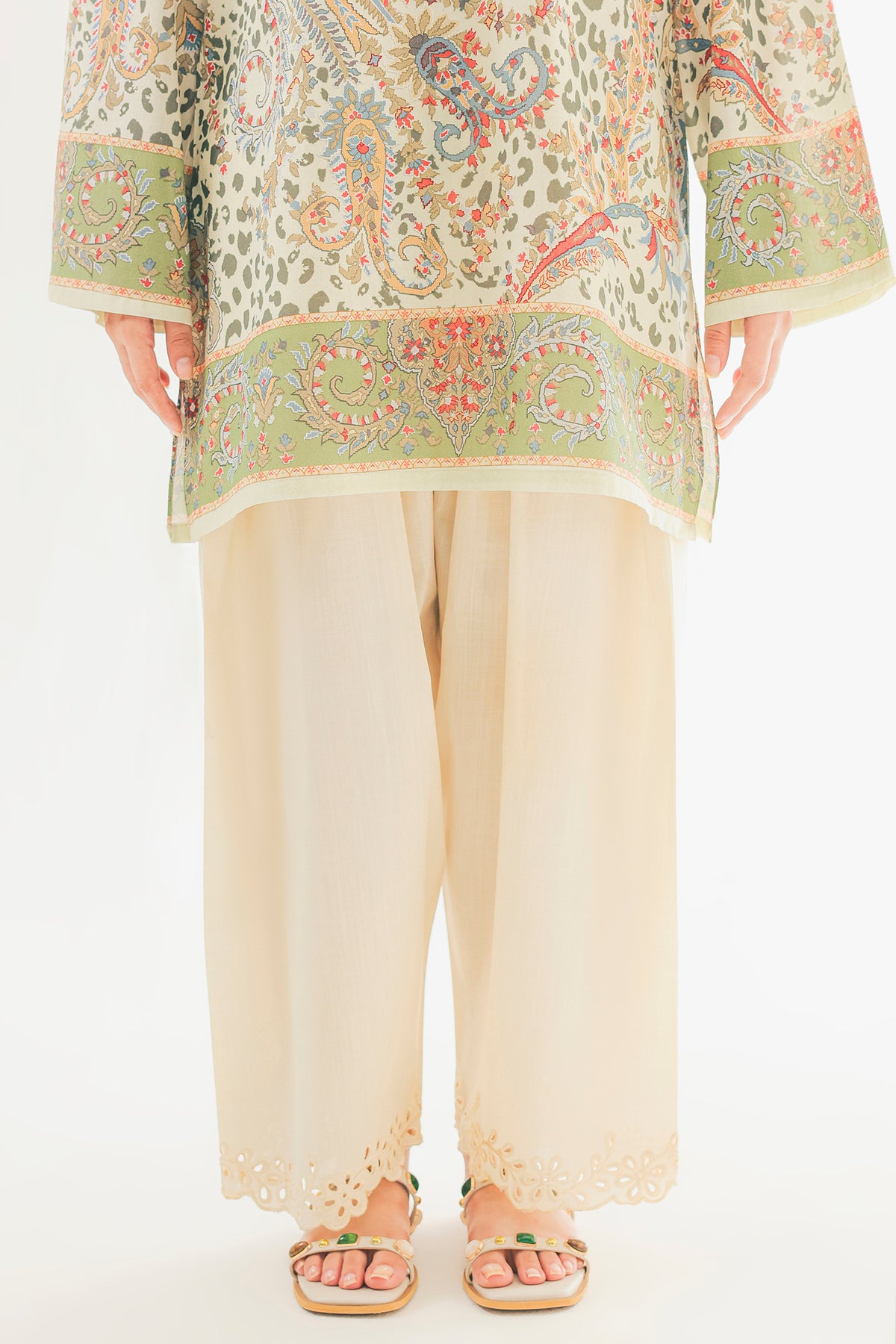 EMBROIDERED SHALWAR (E7743/102/002)