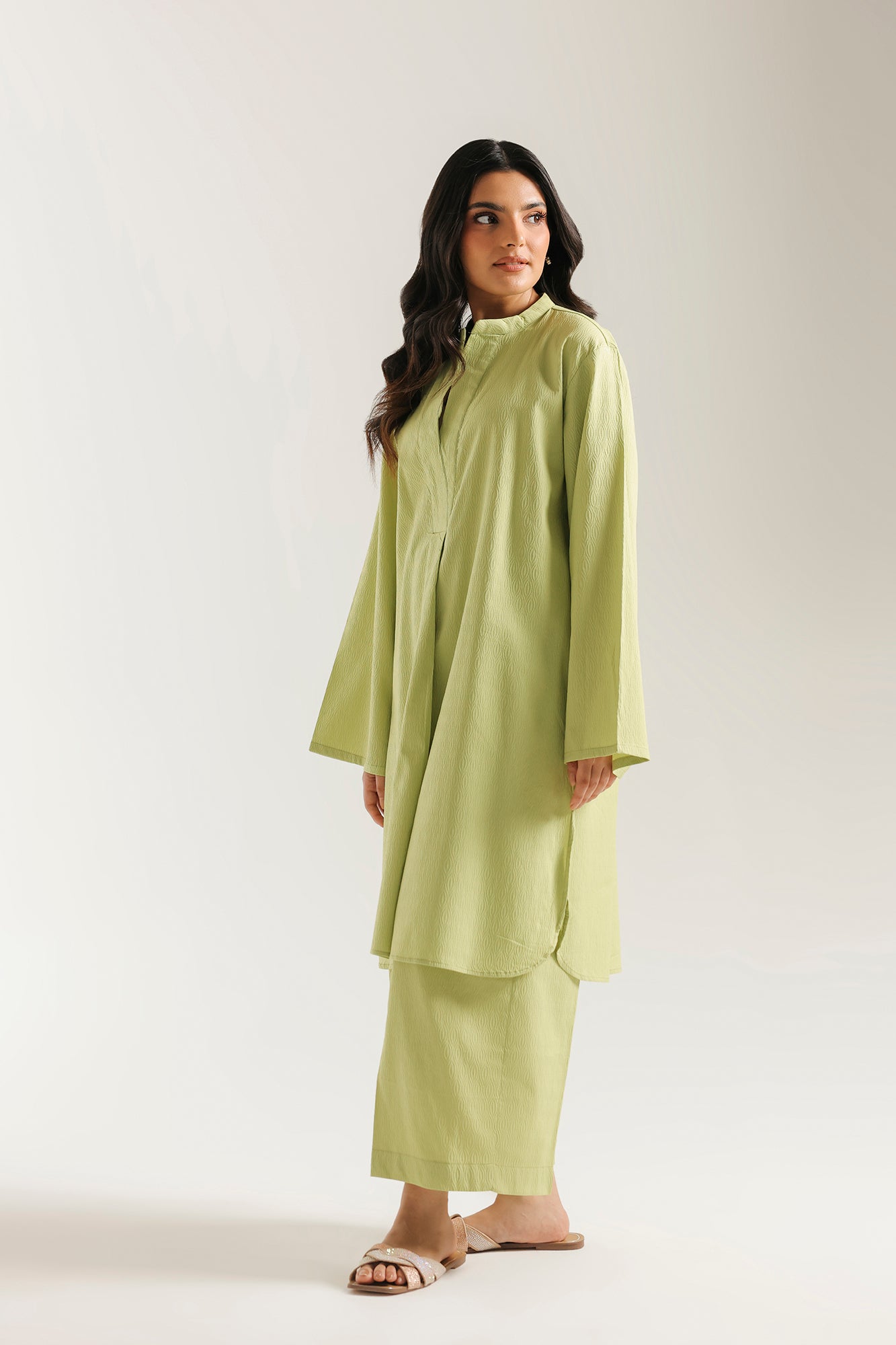 SOLID SUIT (E8188/102/725)