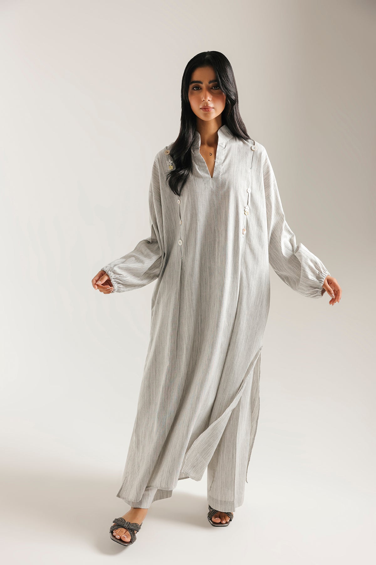 SUIT (E8317-102-006)