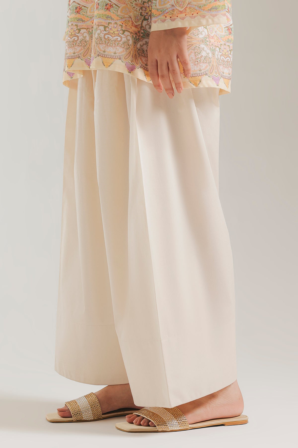 SHALWAR (E8320/102/005)